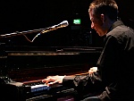 Wallpaper : Fast Piano from Jack 'Kid' Carter - {Click to enlarge the image}