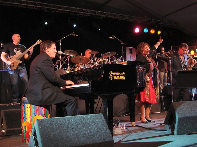 Ruby Turner : With Jools Holland and his Rhythm & Blues Orchestra - Brecon Jazz Festival, August 2005